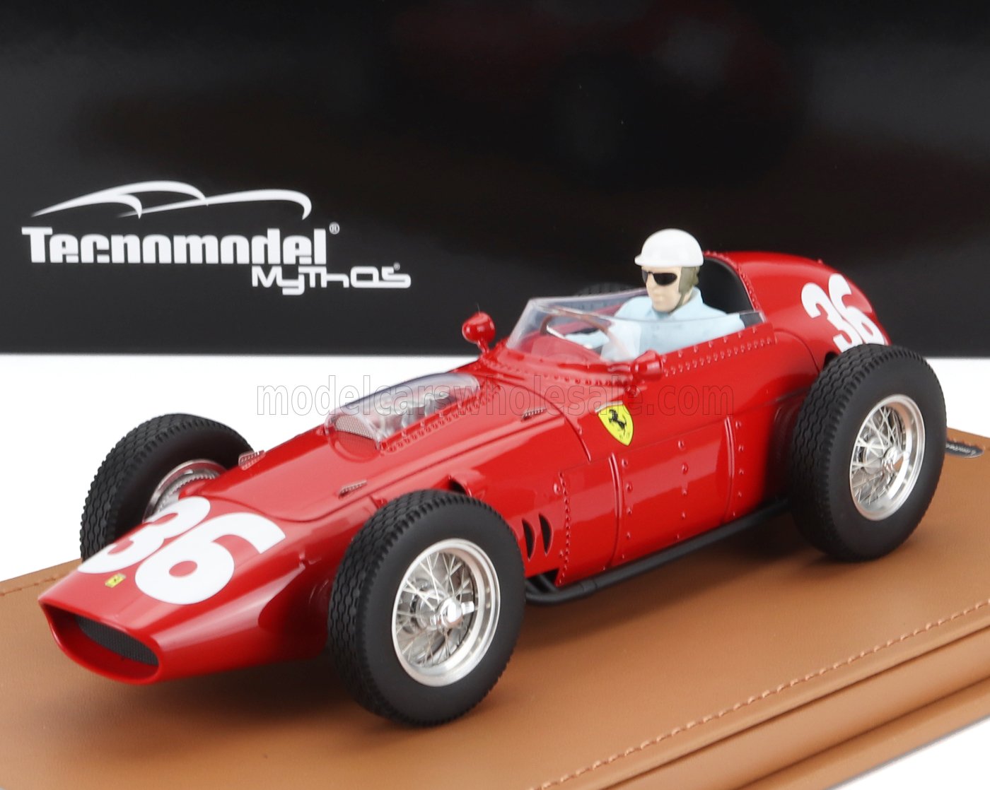 FERRARI | F1  DINO 246/256 TEAM SCUDERIA FERRARI N 36 MONACO GP (with pilot figure) 1960 PHILIP HILL