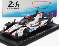 Modellino in scala Oreca 07 Vector Sport, 24h Le Mans 2024, su base espositiva con Vroomi