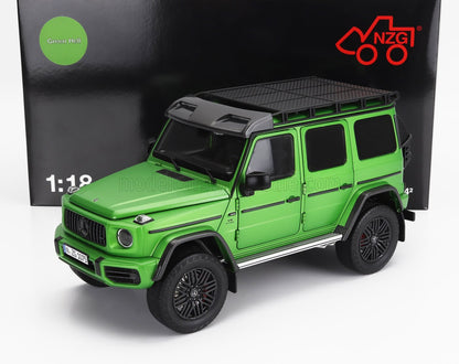 MERCEDES BENZ - CLASE G G63 4x4 AMG 2023 - HELL GREEN MAGNO Maqueta de coche en Vroomi