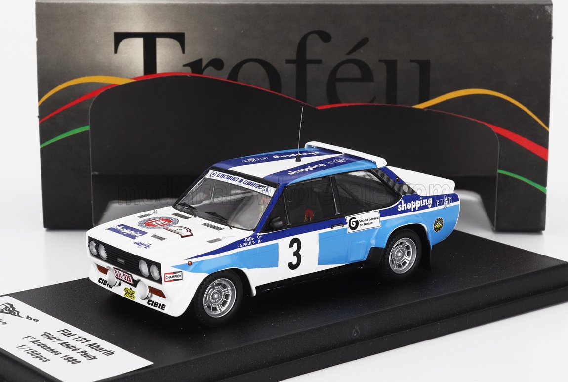 Modellino in scala Fiat 131 Abarth con livrea blu e bianca, con confezione Trofeu — Vroomi