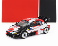 Modellino in scala Toyota WRC con livrea rossa, bianca e nera — replica per collezionisti Vroomi