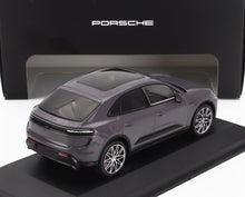 PORSCHE - MACAN TURBO (H2) 2024 - GREY MET - Vroomi