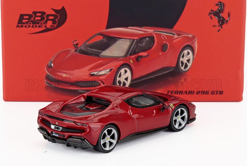 Modelo em miniatura fundido em metal da Ferrari 296 GTB vermelha, já disponível para colecionadores na Vroomi.