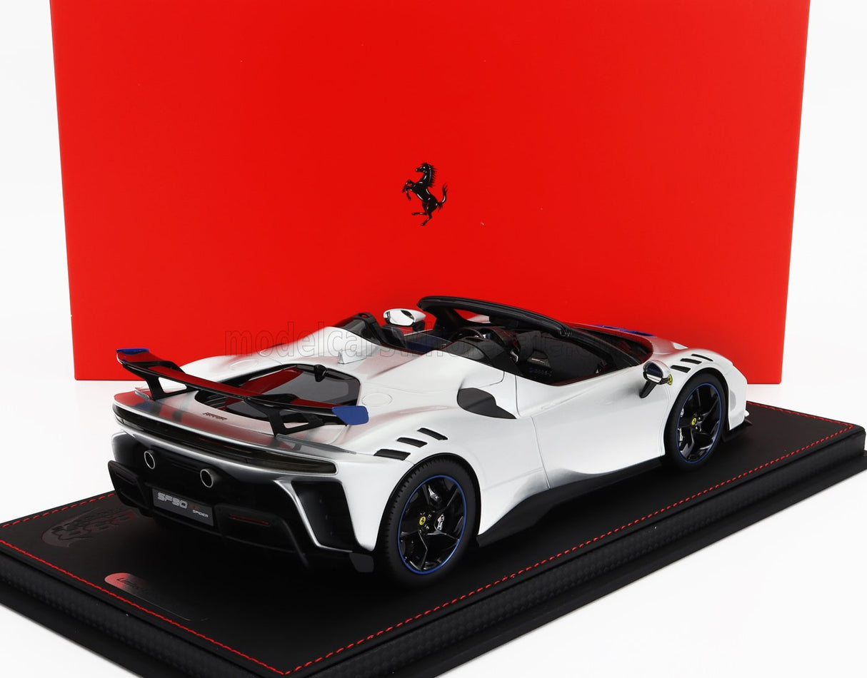 FERRARI | SF90 XX STRADALE SPIDER 2024 - CON VETRINA - WITH SHOWCASE