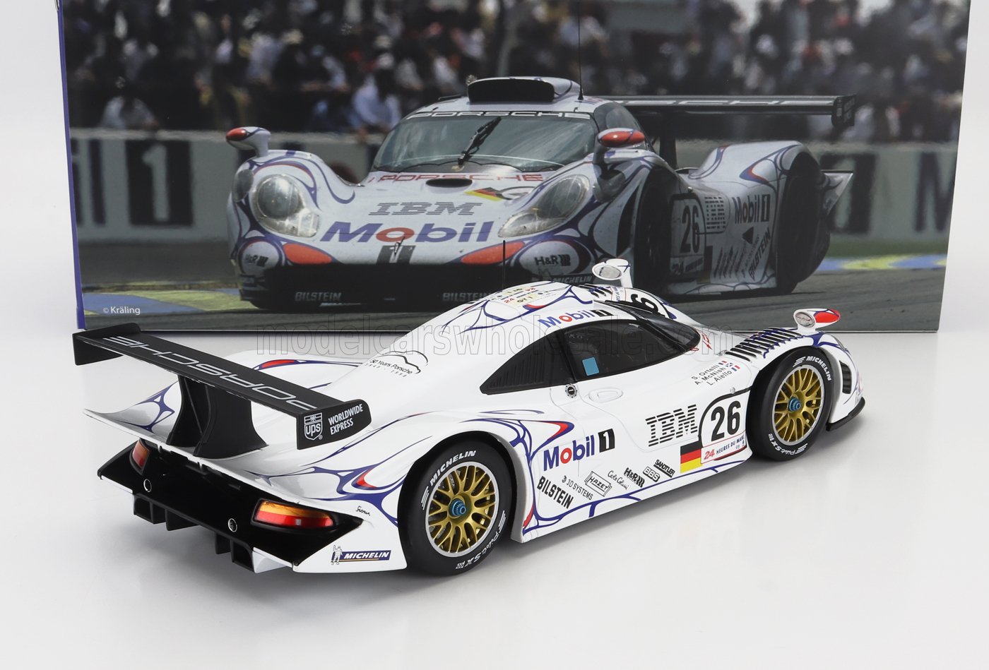 PORSCHE | 911 GT1-98 3.2L TURBO TEAM PORSCHE AG MOBIL-1 N 26 WINNER 24h LE MANS 1998 ALLAN McNISH - LAURENT AIELLO - STEPHANE ORTELLI