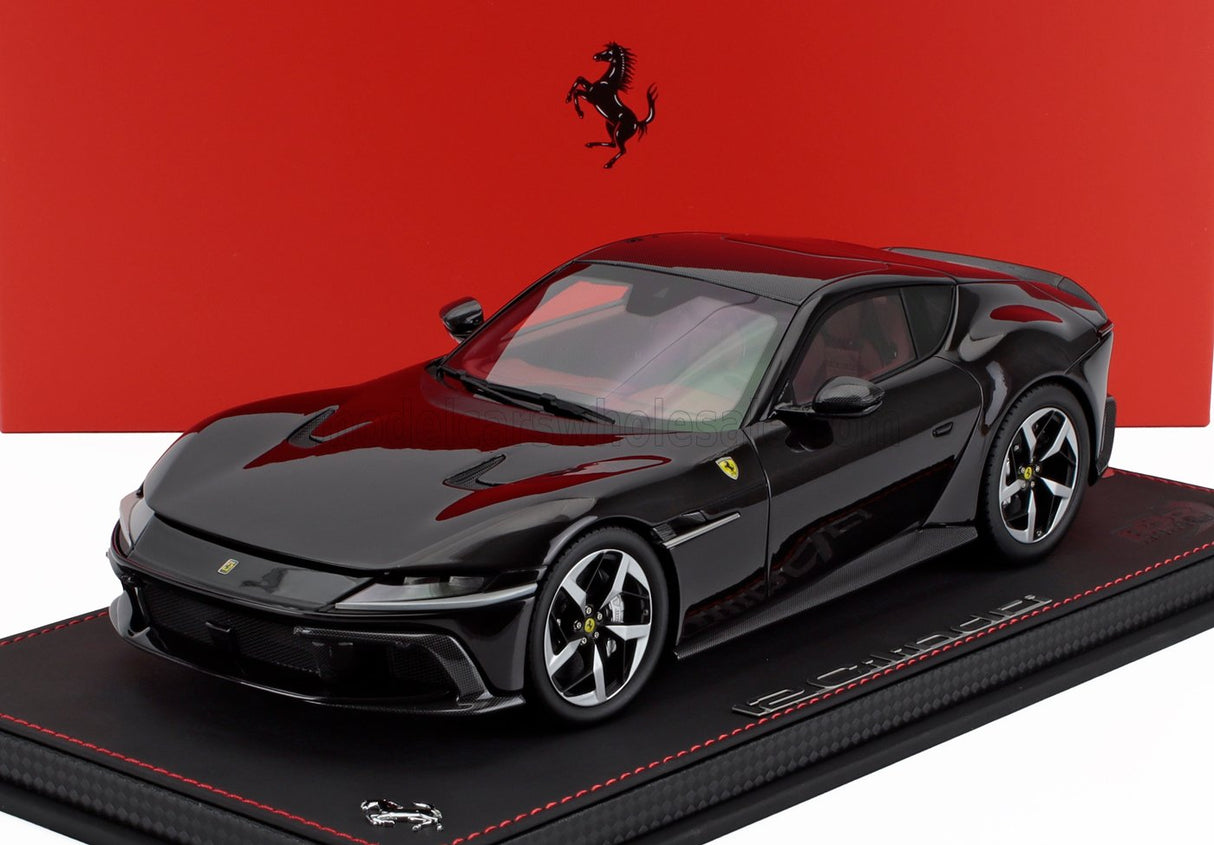 FERRARI | 12CILINDRI COUPE V12 830cv 2024 - CON VETRINA - WITH SHOWCASE