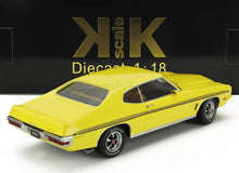Yellow 1971 Pontiac GTO diecast model car 1:18 scale with black stripes, featured on Vroomi