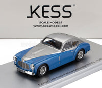 Maquette de la Ferrari 166 Inter Farina Berlinetta bleue et argentée de la marque KESS, présentée sur Vroomi