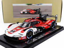 PORSCHE - 963 9RD 4,6 L TURBO V8 TEAM PORSCHE PENSKE MOTORSPORT N 7 WINNAAR IMSA 24 uur van Daytona 2024 MATT CAMPBELL - DANE CAMERON - FELIPE NASR - JOSEF NEWGARDEN - MET VITRINE - MET VITRINE - ROOD WIT ZWART