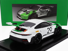 PORSCHE | 911 992 GT3 RS N 29 RACING COUPE JO SIFFERT TRIBUTE 2023 - CON VETRINA - WITH SHOWCASE