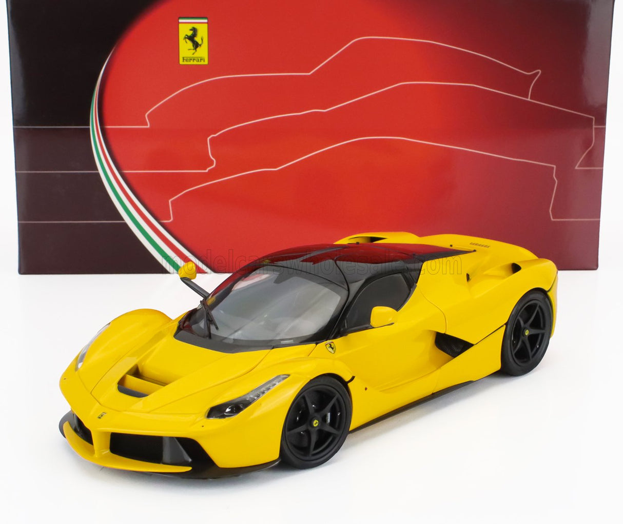 FERRARI | LAFERRARI 2013 - MATT BLACK WHEELS