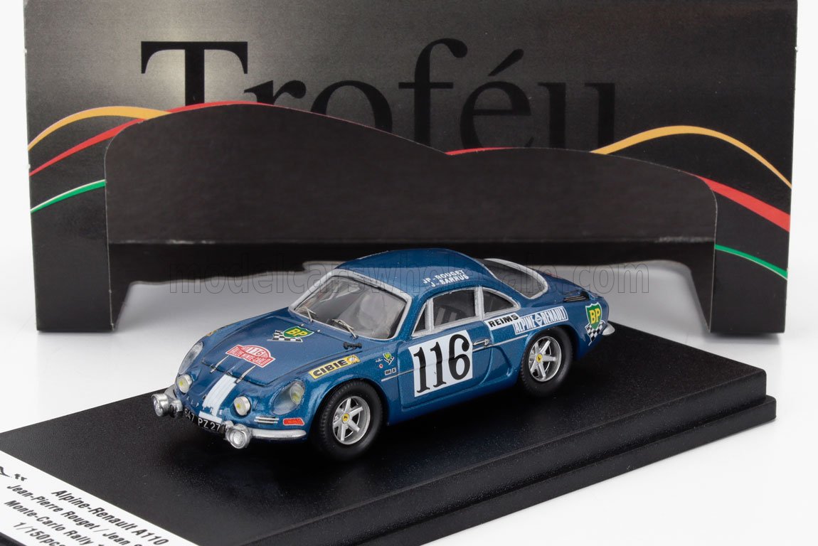 Voiture miniature Alpine-Renault A110 bleue, numéro de course #116, présentée sur socle collectionneur Vroomi avec boîte Trofeu