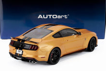 FORD USA - MUSTANG SHELBY GT500 COUPE 2023 - CYBER ORANGE