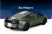 FORD USA - MUSTANG SHELBY GT500 COUPE 2023 - ERUPTION GREEN