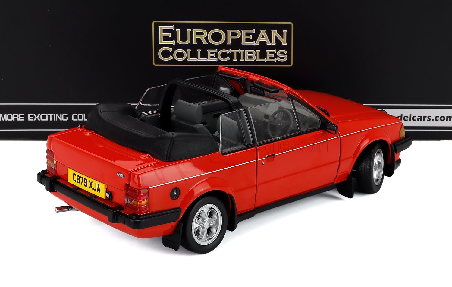 Ford Escort XR3i 1.6 MkIII RHD Cabriolet Open 1984 Red Sun Star 1:18 scale model - image 2