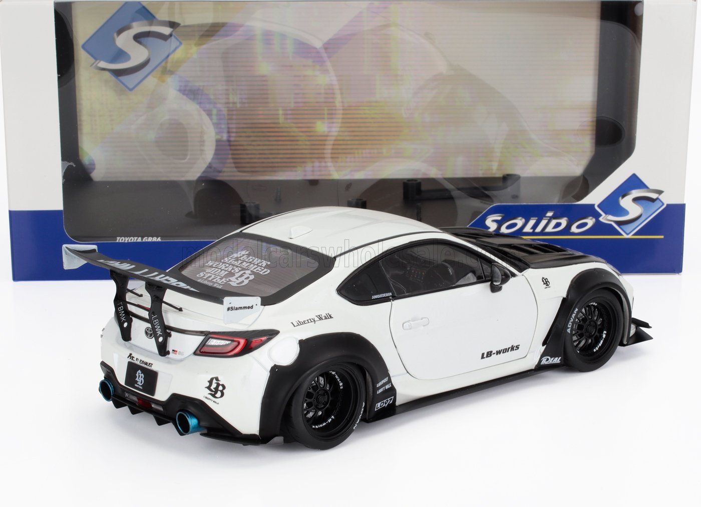 TOYOTA - GR86 LBWK BODY KIT COUPE 2024 - WHITE PEARL BLACK - Scale ...