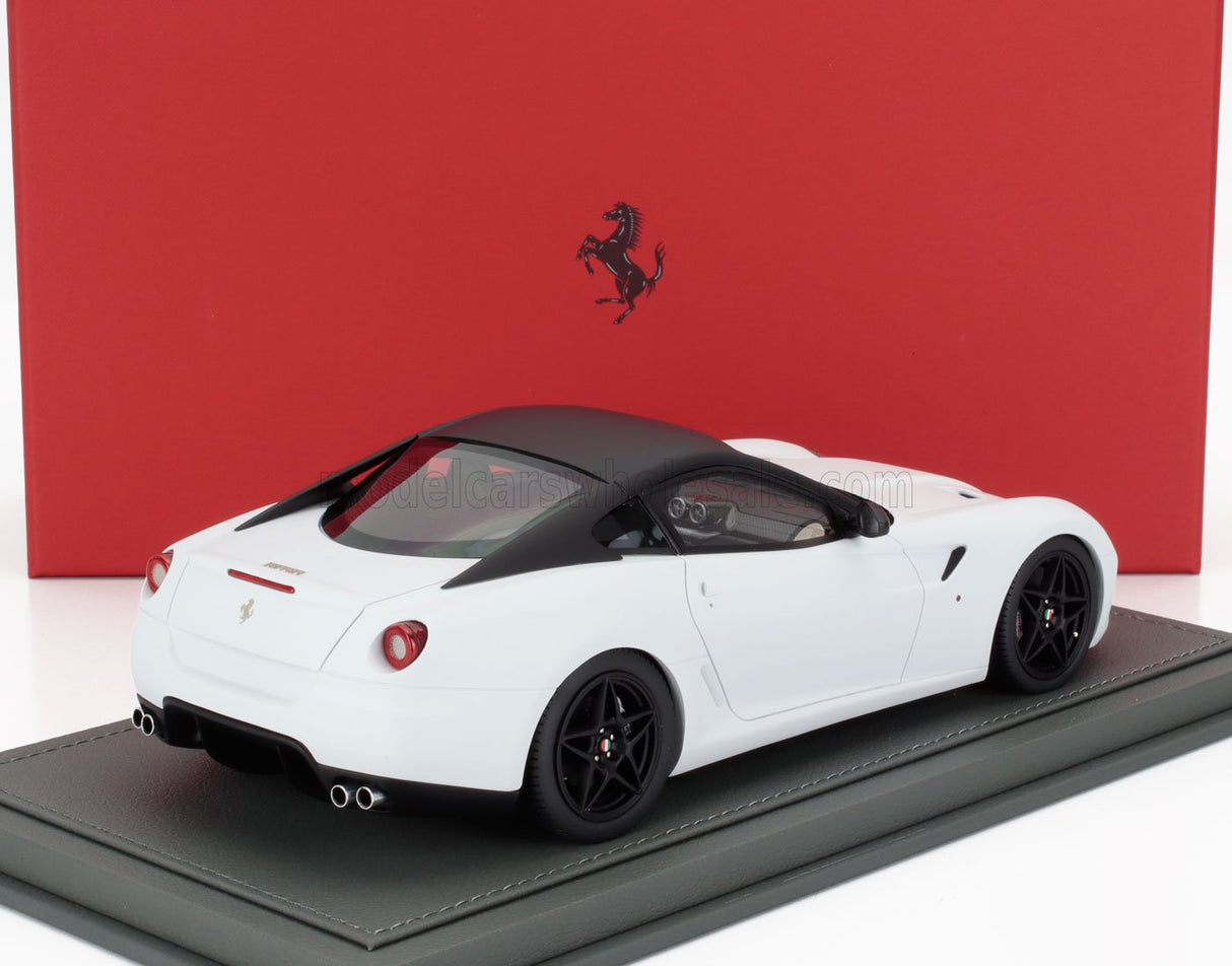 FERRARI | 599 GTB FIORANO 2007 - F1 GETRIEBE - CAMBIO F1 - CON VETRINA - MIT SHOWCASE