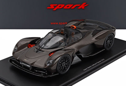 ASTON MARTIN - VALKYRIE SPIDER 2024 - GREY
