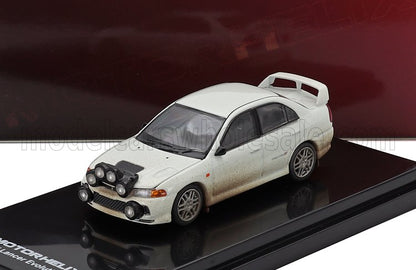 MITSUBISHI – LANCER EVOLUTION IV (Nachtversion) MUDDY VERSION BASE RALLY 1999 – WEISS – Vroomi
