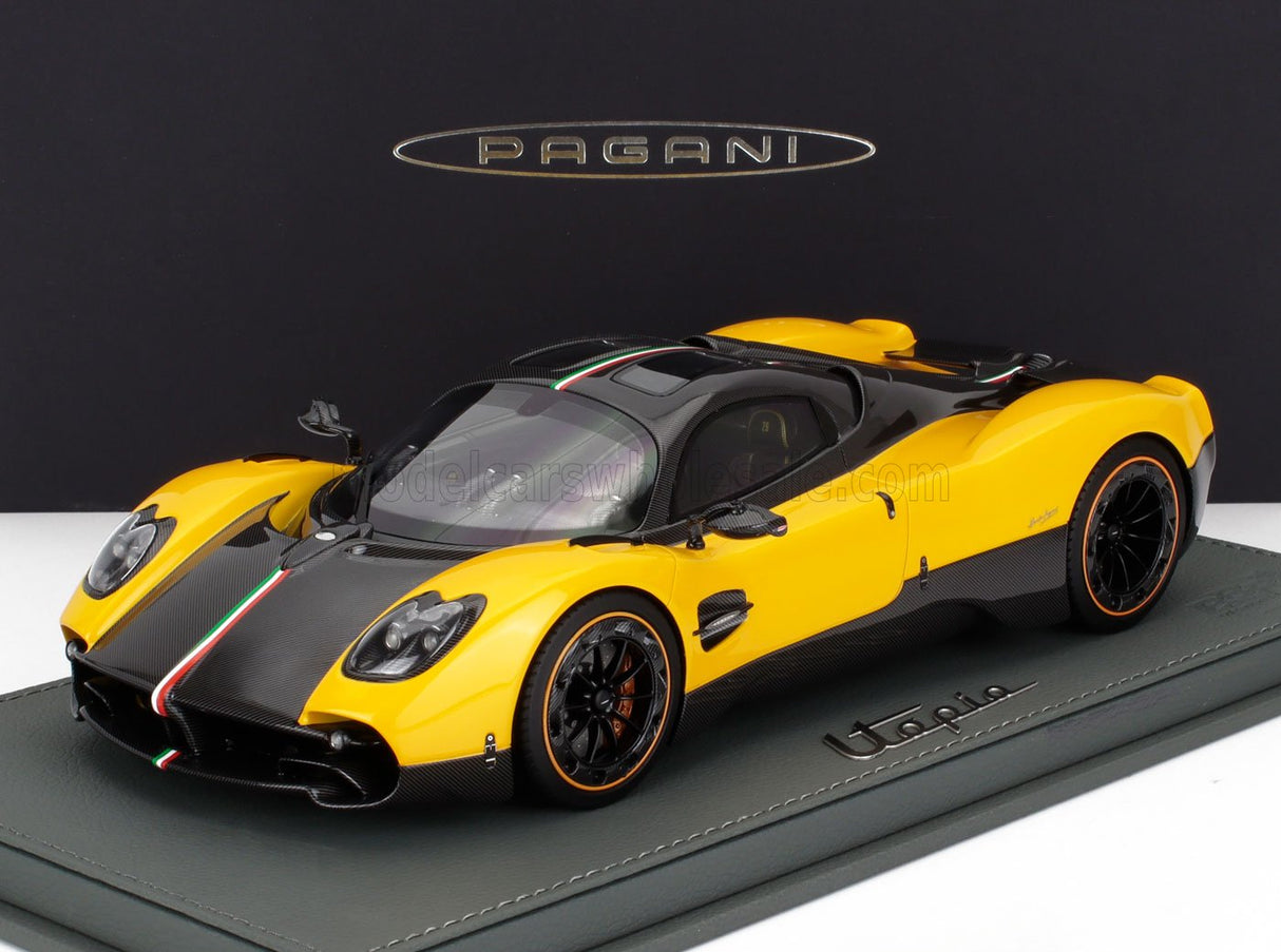 PAGANI | UTOPIA 2022 - CON VETRINA - WITH SHOWCASE
