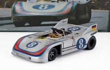 PORSCHE - 908/03 SPIDER DEL EQUIPO MARTINI RACING N.º 8 TARGA FLORIO 1971 VIC ELFORD - GERARD LARROUSSE - AZUL PLATEADO