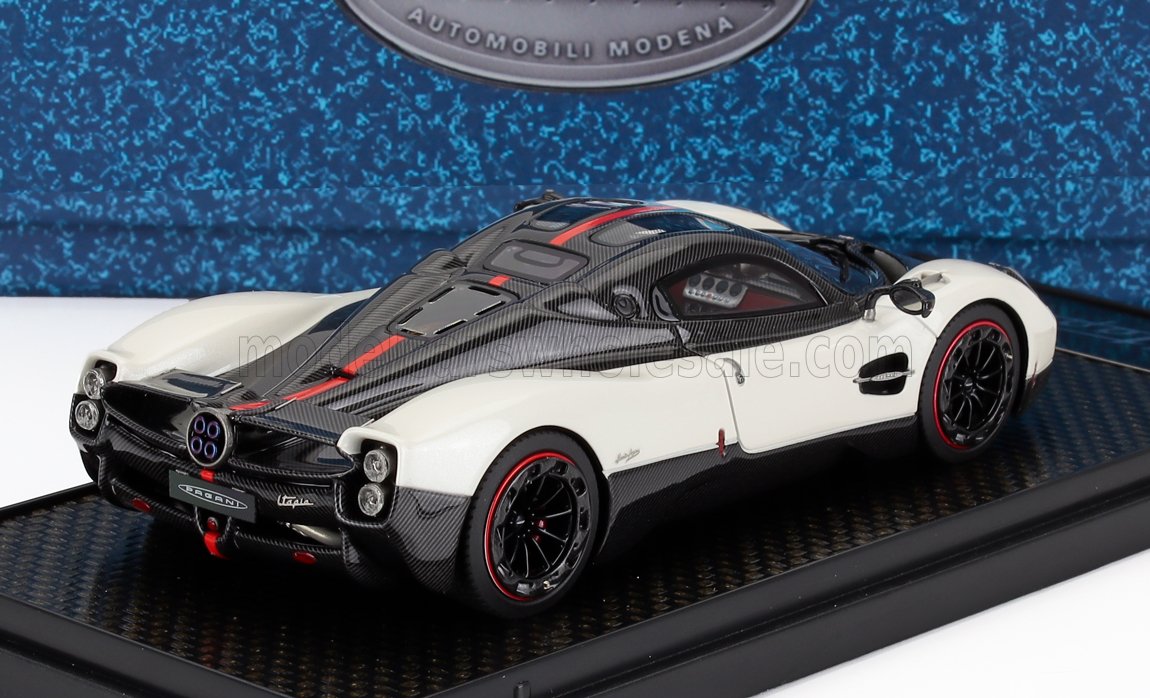 PAGANI | UTOPIA 2022 | CARBON - BENNY CARBONIO