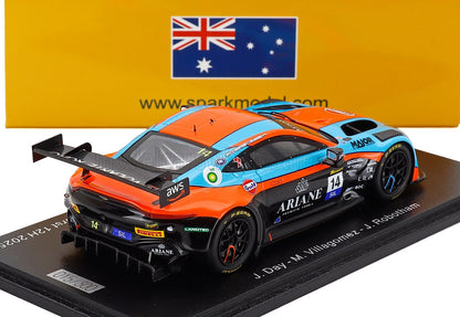 ASTON MARTIN - VANTAGE AMR GT3 EVO 4.0L TURBO V8 TEAM VOLANTE ROSSO MOTORSPORT N 14 12h BATHURST 2025 JAIME DAY - JAYLYN ROBOTHAM - MATEO VILLAGOMEZ - ORANGE BLUE BLACK