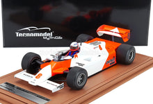 McLAREN - F1  MP4/1B FORD COSWORTH N 8 MONACO GP (with pilot figure) 1982 NIKI LAUDA - WHITE RED