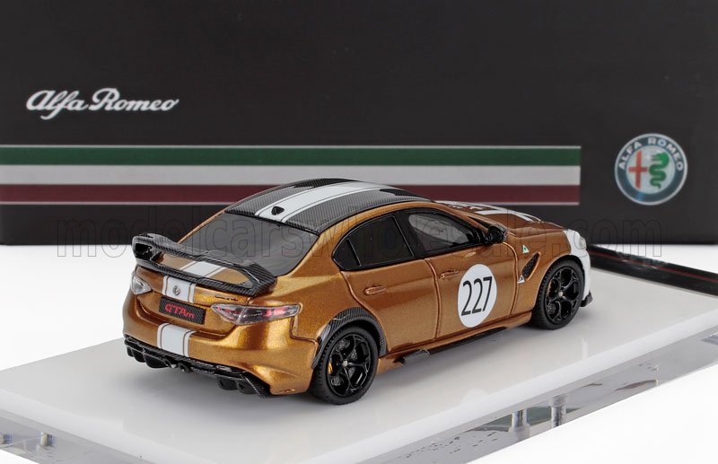 ALFA ROMEO - GIULIA GTAm N 227 RACING 2021 - OR BLANC - Boutique voitures miniatures Vroomi