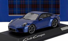 PORSCHE - 911 992-2 CARRERA T COUPÉ 2024 - BLAUW