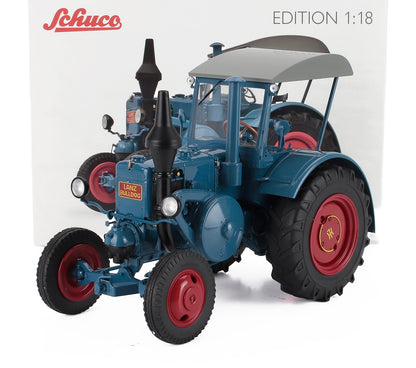 Modellino di trattore Lanz Bulldog blu vintage in scala 1:18 della Schuco, con ruote rosse, disponibile su Vroomi.