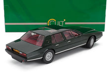 ASTON MARTIN - LAGONDA S2 1985 - VERDE Maqueta de coche en Vroomi