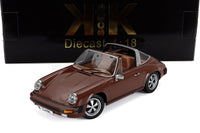 Modellino in scala 1:18 Porsche 911 Targa marrone di KK Scale, con confezione Vroomi