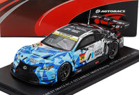 Coche a escala Lexus RC F GT3 ANEST IWATA Racing de Vroomi, réplica 1:18 detallada con decoración de competición y peana de exposición