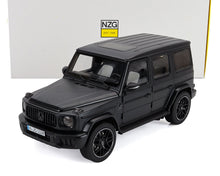 MERCEDES BENZ - CLASE G G63 AMG (W465) 2025 - NIGHT BLACK MAGNO Maqueta de coche en Vroomi