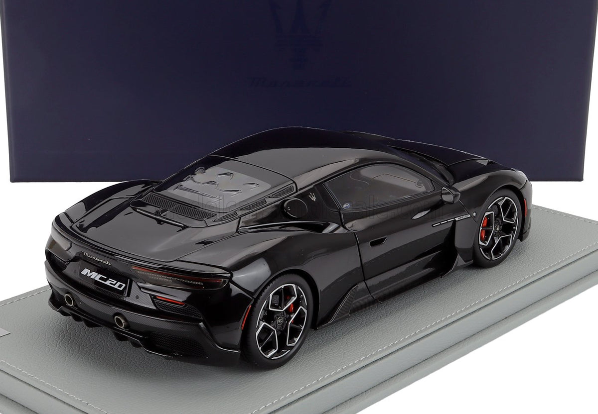 Maserati MC20 2020 Nero Enigma Gloss Black Roof with Showcase Maserati Models 1:18 scale model - image 2