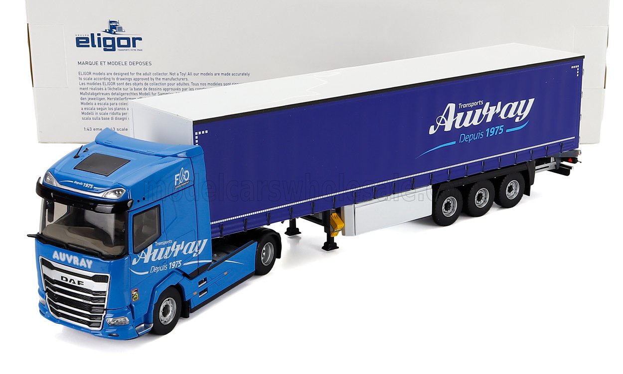 DAF - Camión XG de Telonato Auvray Transports 2021 - Azul de dos tonos. Maqueta de coche en Vroomi