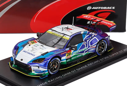 TOYOTA - GR86 GT TEAM SHADE RACING N.º 20, Classe GT300, SUPER GT 2025, KATSUYUKI HIRANAKA - EIJIRO SHIMIZU - AZUL E BRANCO - Modelo em escala no Vroomi