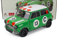 Mini Cooper S No. 13 Vincitore Bathurst Gallaher 500 Rauno Aaltonen Bob Holden 1966 Verde Bianco Sun-Star 1:12