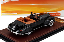 Lincoln Continental Cabriolet Open 1942 Black GLM Models 1:43 scale model - image 2