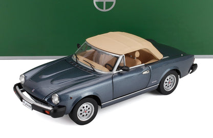 FIAT - 124 PININFARINA SPIDER EUROPA CABRIOLET SOFT-TOP 1982 - BLUE MET