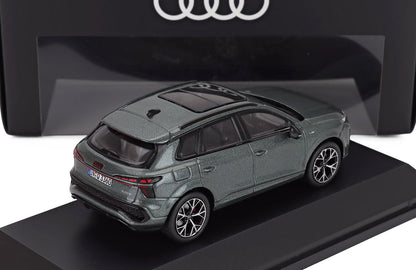 AUDI - Q3 2025 - SAGE GREEN