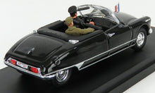 CITROEN - DS CABRIOLET WITH FIGURE GENERAL DE GAULLE 1959 - BLACK
