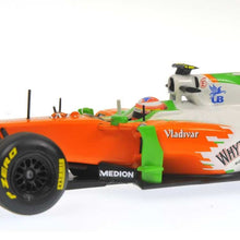 FORCE INDIA F1 PAUL DI RESTA SHOWCAR 2011