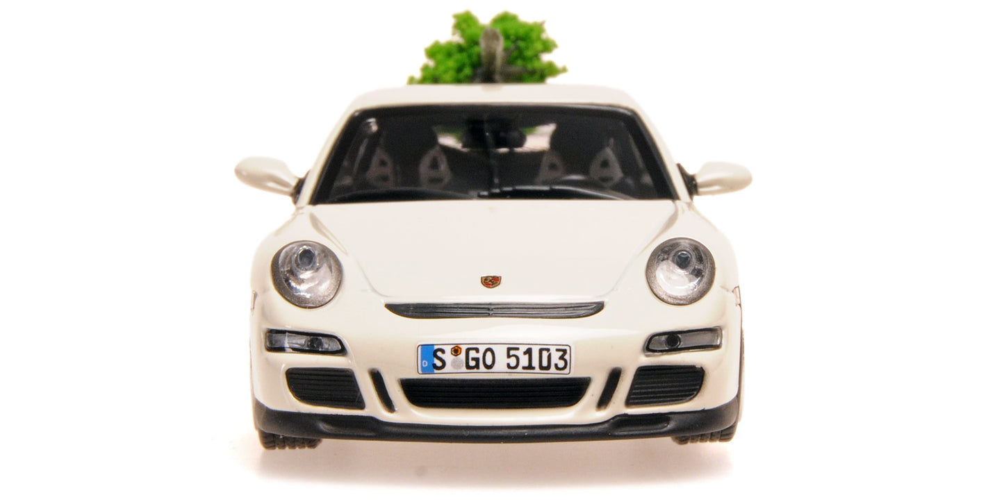 PORSCHE 911 GT3 2006 WHITE WITH CHRISTMAS TREE CHRISTMAS 2024