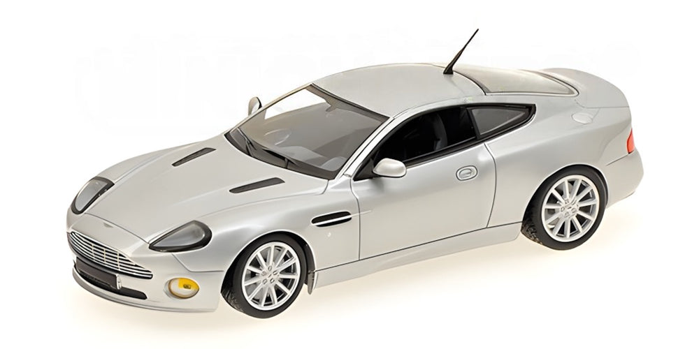ASTON MARTIN VANQUISH S 2004 SILVER