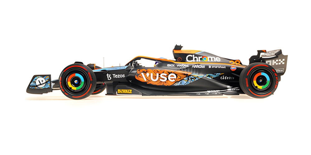McLAREN MCL36 OSCAR PIASTRI ABU DHABI TEST 2022