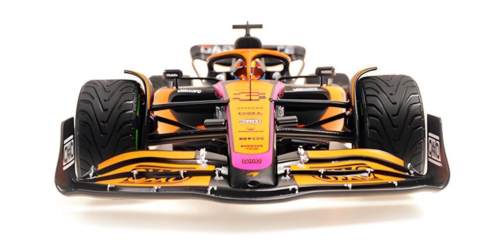McLAREN MCL36 DANIEL RICCIARDO SINGAPORE GP 2022