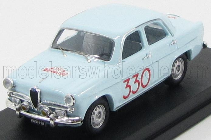 Voiture miniature bleu clair avec numéro de course rouge 330, présentée chez Vroomi pour les collectionneurs