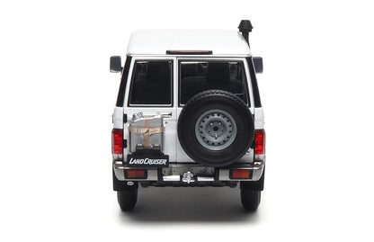 TOYOTA LAND CRUISER 76 WHITE 2017